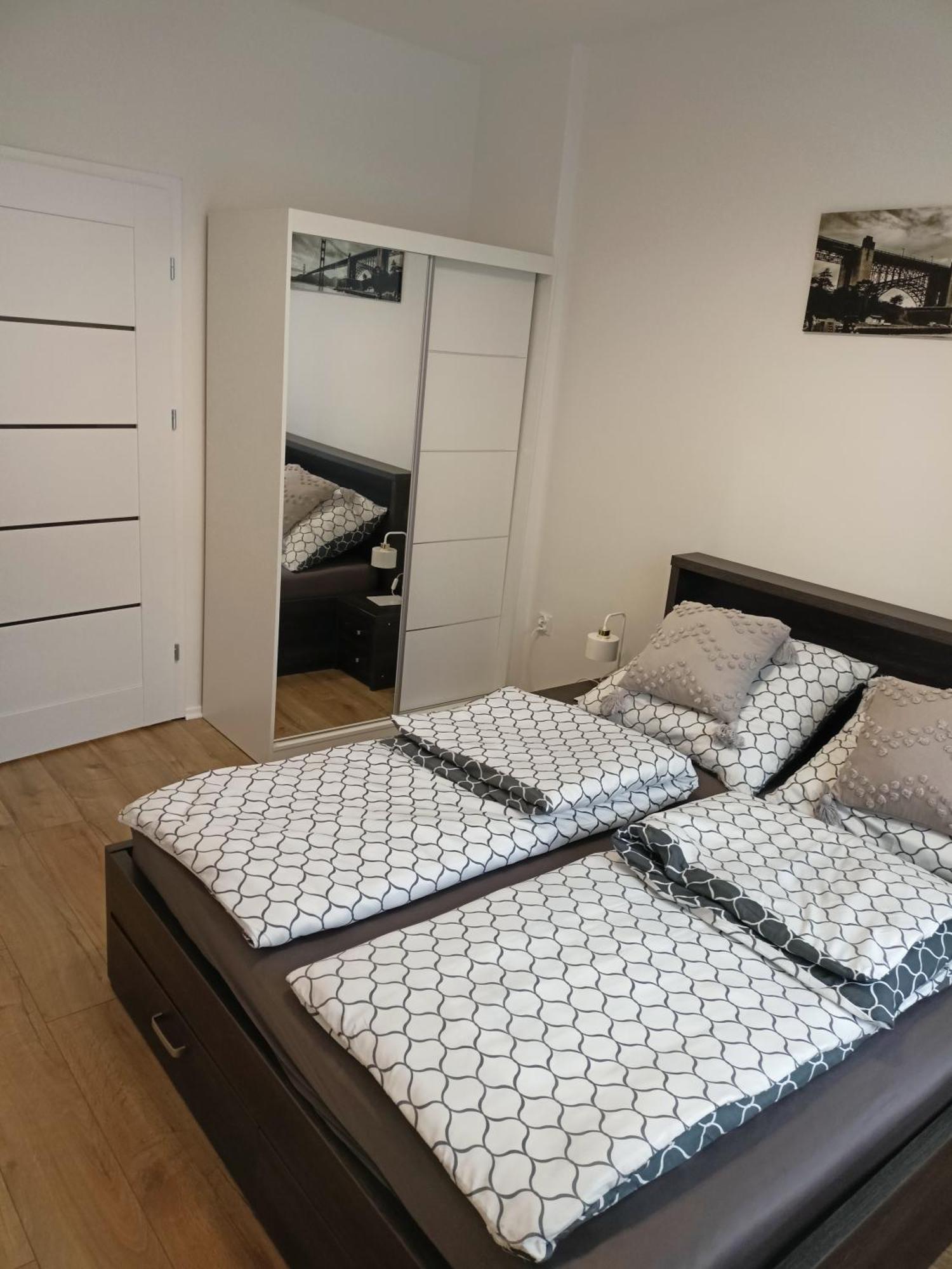 Apartament Slowackiego 41 Jelenia Góra Exterior foto